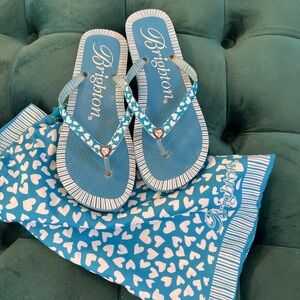 Brighton flip-flops size 7